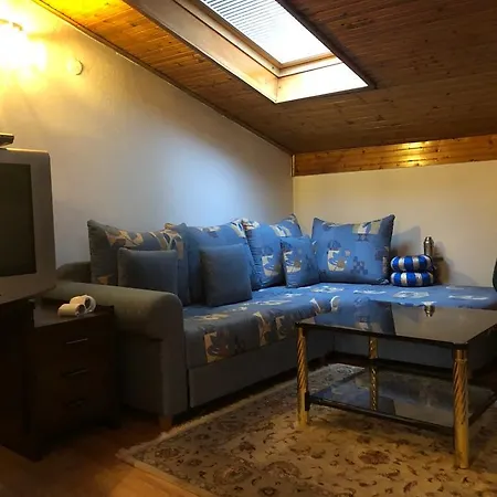 アパート Apartman Sado *